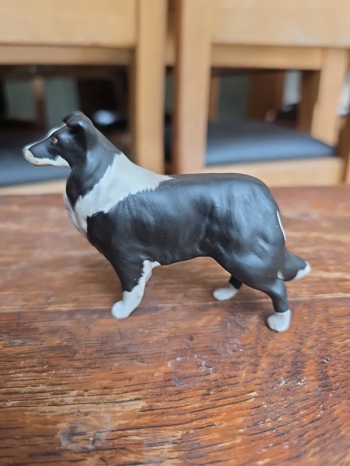Vintage Beswick Border Collie Sheepdog Figurine Black & White Matt. - Image 1 of 4
