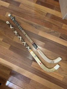 Pair of Vintage Field Hockey Sticks SAHIS Mundial 70 -made In Spain, & Reno Int. - Picture 1 of 19