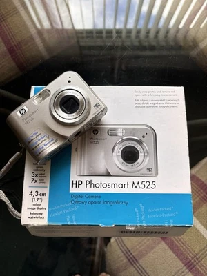 HP Digital Camera Photosmart M525 6.0MP in good working condition   - Image 1 of 4