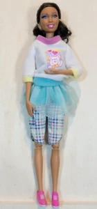 Babysitter Skipper 1994 Barbie Friends & Family Pullover auf AA Nikki Puppe C336G  - Bild 1 von 11