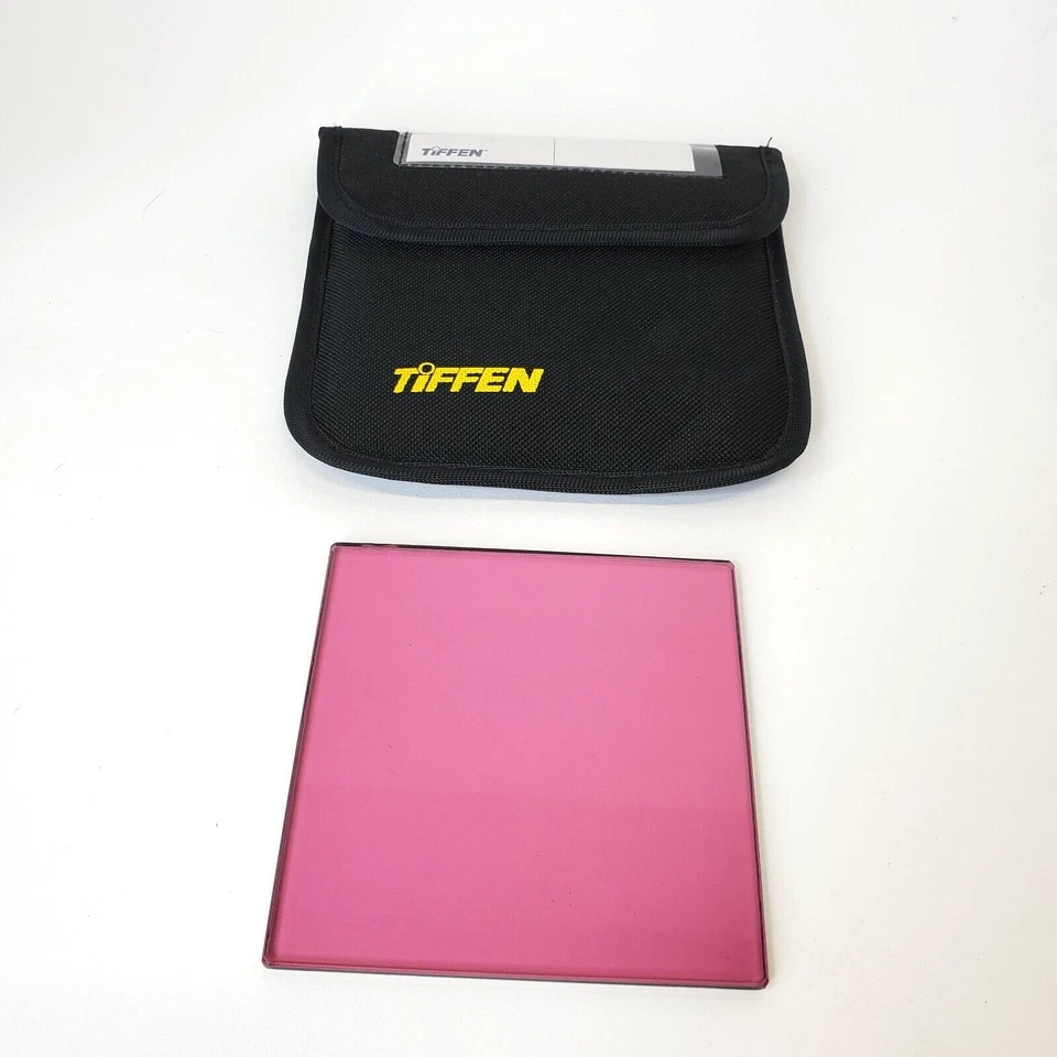 Tiffen 4x4"  FL-D Fluorescent Glass Filter for Daylight Film # 44FLD With Case - Image 1 of 4