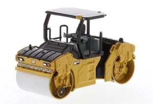 DIECAST MASTERS, Compacteur CATERPILLAR CB-13 avec canopy, échelle 1/64, DCM8... - Picture 1 of 5