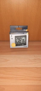 Digitaler Timer Und Stoppuhr mit OVP  Inklusive Batterie 1× 1,5V Typ AAA - Bild 1 von 5