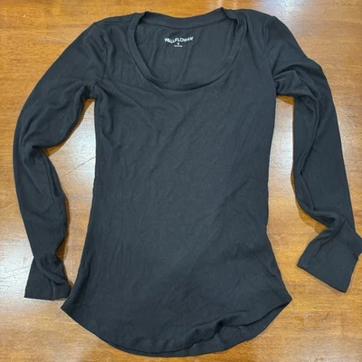 Womans Wallflower long sleeve Ribbed shirt size small - Image 1 of 3