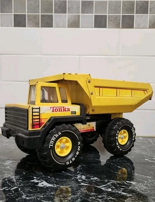 Vintage Tonka Turbo Diesel Dump Truck 1984 XMB-975 Pressed Steel Toy Korea Made - image 1 of 4