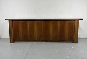 Vitrinenschrank Nussbaum Sapporo Mario Marenco Mobilgirgi 70er Jahre Vintage Design - Bild 1 von 13