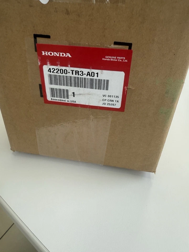 2014 Honda Civic Rear Wheel Bearing Hub Assembly - Image 1 of 1