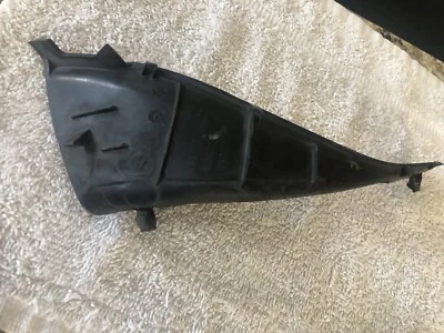 2011 NISSAN куб драйвер LH стеклоочиститель панели угловой резиновый чехол - OEM - Изображение 1 из 3