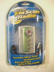 NUEVA RADIO DE ESCANEO FM ELECTRO MP3 ESTILO CON LUZ LED Y AURICULARES OPERADOS POR BATERÍA - Imagen 1 de 5