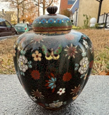 华丽古董 20 世纪日本 Cloisonne Melon 形状有盖罐带蝴蝶 — 第 1/4 张图片