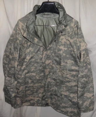 United States Army Cold Parka Mens LARGE REG Digital Camo Jacket Gore Tex NWOT - Image 1 of 3