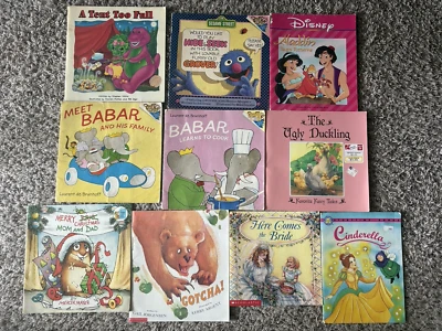 📚 Mixed Lot of 10 Children's Picture Books Kids Fiction Paperback Library - Image 1 of 4