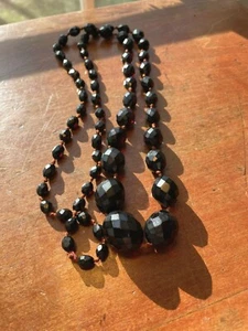 Vintage Cherry Amber Bakelite Faceted Graduated Bead Necklace 34" 38.9g - Picture 1 of 7