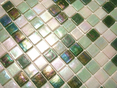 Glasmosaik Fliesen Mosaik PERLMUTTEFFEKT weiss, grün Perlmutt Bad Pool Dusche - Bild 1 von 2