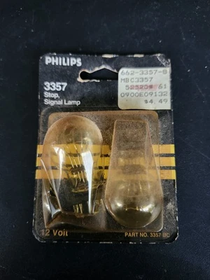 NEW Vintage Philips 3357 BC Two Bulbs Stop Signal Lamp Replacement 12 Volt - Image 1 of 2
