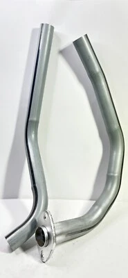 Cabeça de escape Omix e tubo traseiro para modelos Jeep 45-71 Willys e CJ5 134CI - Imagem 1 de 4