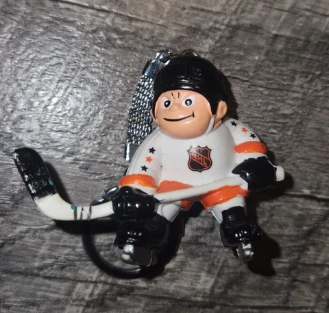 1986 NHL Hockey Lil Sports Brat Player Keychain Souvenir Cover