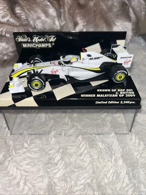 Minichamps F1 1:43 Brawn BGP 001 Button 1st Malaysian GP 2009   - Image 1 of 4