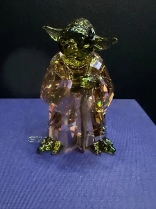 Cristal Swarovski Disney Star Wars Master Yoda 5393456 - Imagen 1 de 10