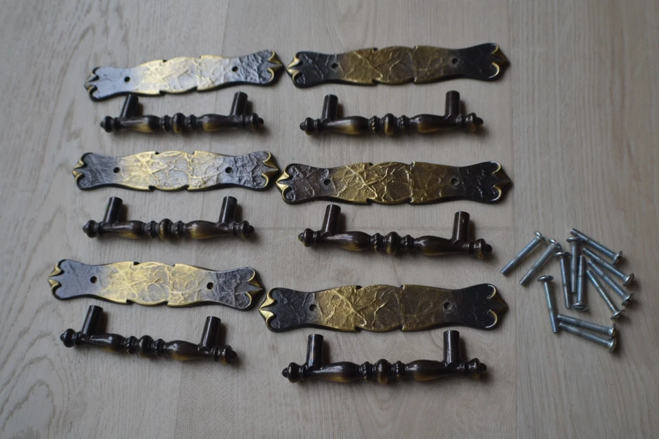 6 tiradores de cajón de gabinete usados Carriage House Amerock RD-1971 con placas traseras Foto 1 de 4