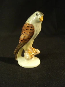 NICE HAND PAINTED HEREND PORCELAIN BIRD FIGURINE #5095 - Picture 1 of 6