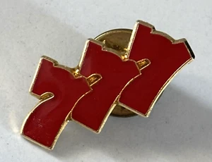 Vintage Lucky Triple 7  PIN - Picture 1 of 2