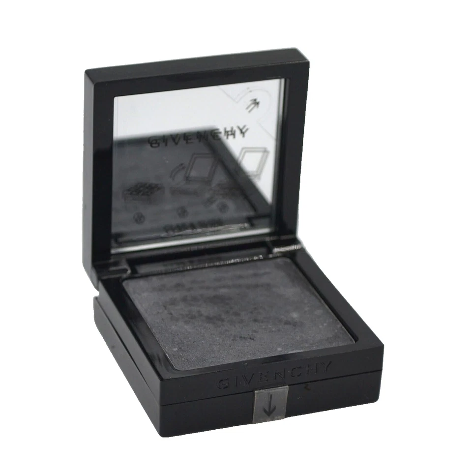 Sombra multiusos para ojos húmeda y seca Givenchy L'ombre Noire 0,16 oz Foto 1 de 1