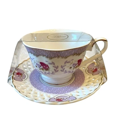 Taza de té y platillo Grace floral lavanda rosa celosía detalles dorados nuevo Foto 1 de 4