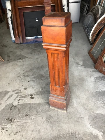 MAR shelf Antique Oak Newell post 48 x 9.5 x 9.5 Cover