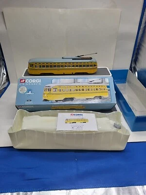 1:50 55005 CORGI Classics Cincinnati PCC Street Car Trolley Custom Paint USA L - Image 1 of 4