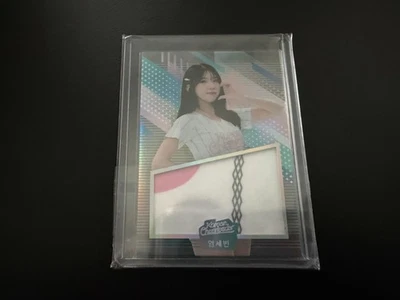 YEOM SEBEEN 2025 KOREA CHEERLEADER HOLO COSTUME JERSEY PARALLEL 02/10 [염세빈] - Image 1 of 2