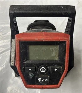 Milwaukee M12 12 Volt Lithium-Ion kabelloser tragbarer Inflator (nur Werkzeug) - Bild 1 von 6