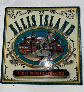 Azulejo cerámico vintage Ellis Island 4,25" puertas delanteras cuadradas a la libertad - Imagen 1 de 7