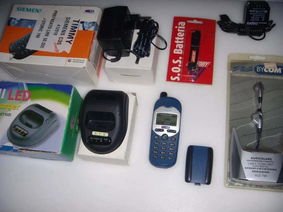 SIEMENS C35i ORIGINALE 2000 DUAL BAND UNICO + SCATOLA E ACCESSORI COMPLETI - Immagine 1 di 4