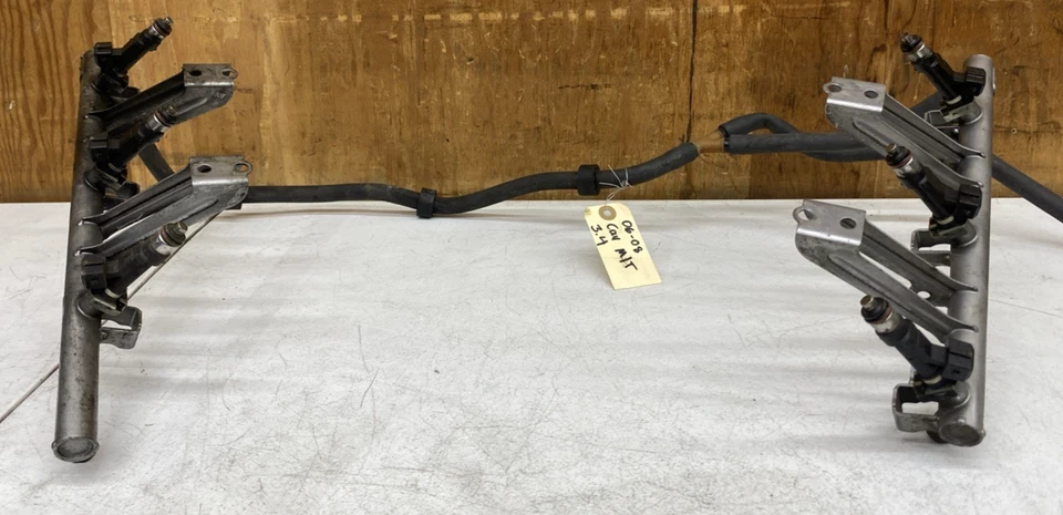 Porsche Cayman 987.1 2006-2008 riel de combustible con inyectores 98711003102 Foto 1 de 4