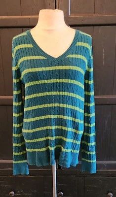Пуловер Merona с v-образным вырезом вязаный свитер бирюзово-зеленые полоски подростковый размер XL подержанный  - Изображение 1 из 4