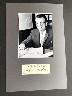 LARRY O'BRIEN NBA Commissioner signed index card cut signature passepartout 8x12 - Image 1 of 2