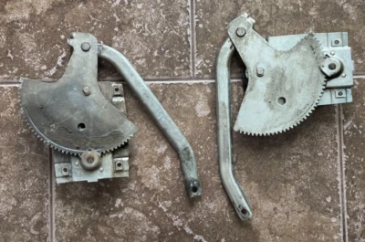 Window Regulator Manual Crank 1964-1966 Ford Mustang OEM Pair Used - Image 1 of 4