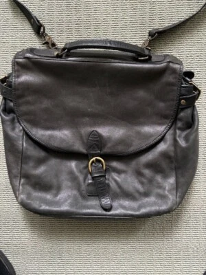 Vintage GAP 1990's Black leather Messenger Bag - Image 1 of 4