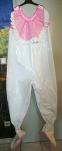 Adult Baby Strampler Overall Catsuit LACK PVC SCHLAFANZUG GUMMI SCHUHE GR.XL - Bild 1 von 7