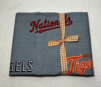 Falsa Pottery Barn Teen MLB para todos los equipos ~ estándar Foto 1 de 4