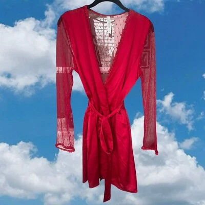 Bata Flora Nikrooz Mujer XS Roja Manga Larga Showstopper Charmeuse Cubrir Manzana Foto 1 de 4