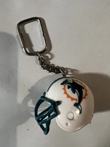 Miami Dolphins Helmet Keychain New Old Stock FREE SHIPPING Cover