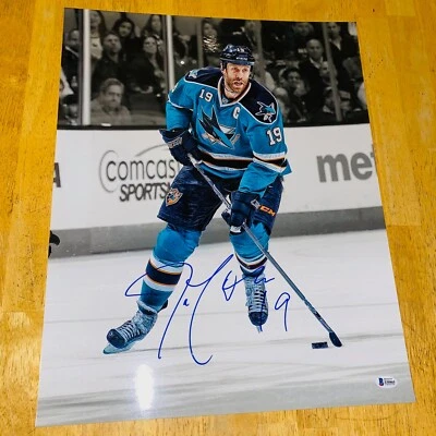 FOTO 16X20 FIRMADA/AUTOGRAFIADA POR JOE THORNTON SAN JOSE SHARKS CERTIFICADO DE AUTENTICIDAD BECKETT Foto 1 de 3