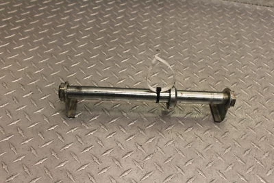 Ducati Monster 695 2008 eje trasero llanta trasera eje perno pivote Foto 1 de 4