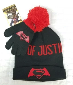 Batman VS Superman Pom Hat & Glove Set Boys Black Red New Dawn of Justice - Picture 1 of 2