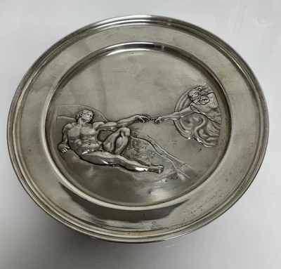 Placa Plata de Ley Richard Comyns Repousse Creación de Adán, 9" 380,6 gramos Foto 1 de 4