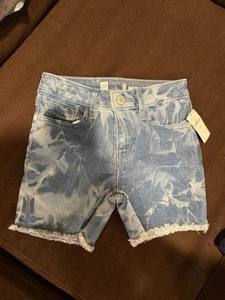 NWT Gap Kids Denim Midi Shorts Girl's Size 8 Slim - Picture 1 of 3