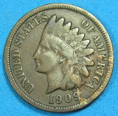 1909 Indian Head Cent - obvious residue, Combined Shipping - Image 1 of 2