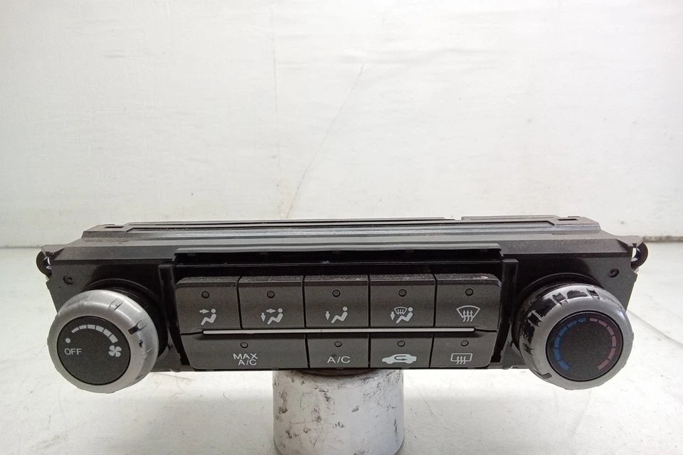07 2007 Honda Civic Climate AC Heater Control Unit OEM - Image 1 of 4